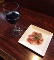 ワインバルKAIKA