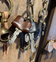 SUGAR HOLIC leather works